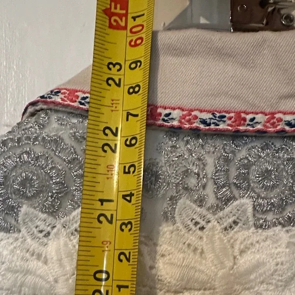 Desigual Women's Artistic Patchwork Jean Jacket - Cream and Gray - Picture 11 of 13